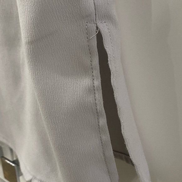 Grey sleeveless top - Picture 2 of 3